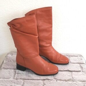 Details women's Red Calf Boots size 9D